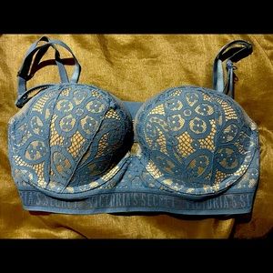 34B Victoria’s Secret Bra